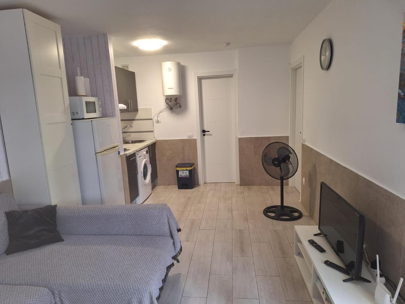Puerta Del Sol II Apartment กาเลตาเดฟุสเต ภายนอก รูปภาพ