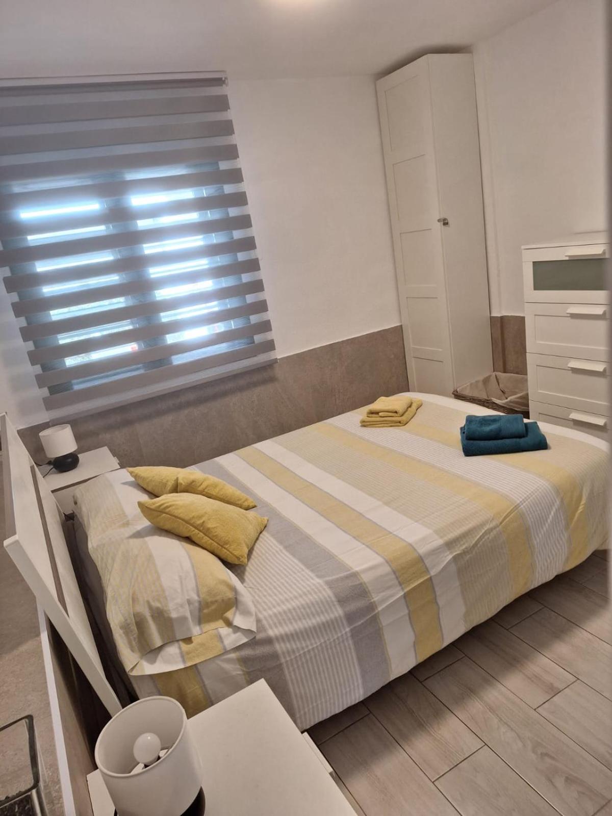 Puerta Del Sol II Apartment กาเลตาเดฟุสเต ภายนอก รูปภาพ
